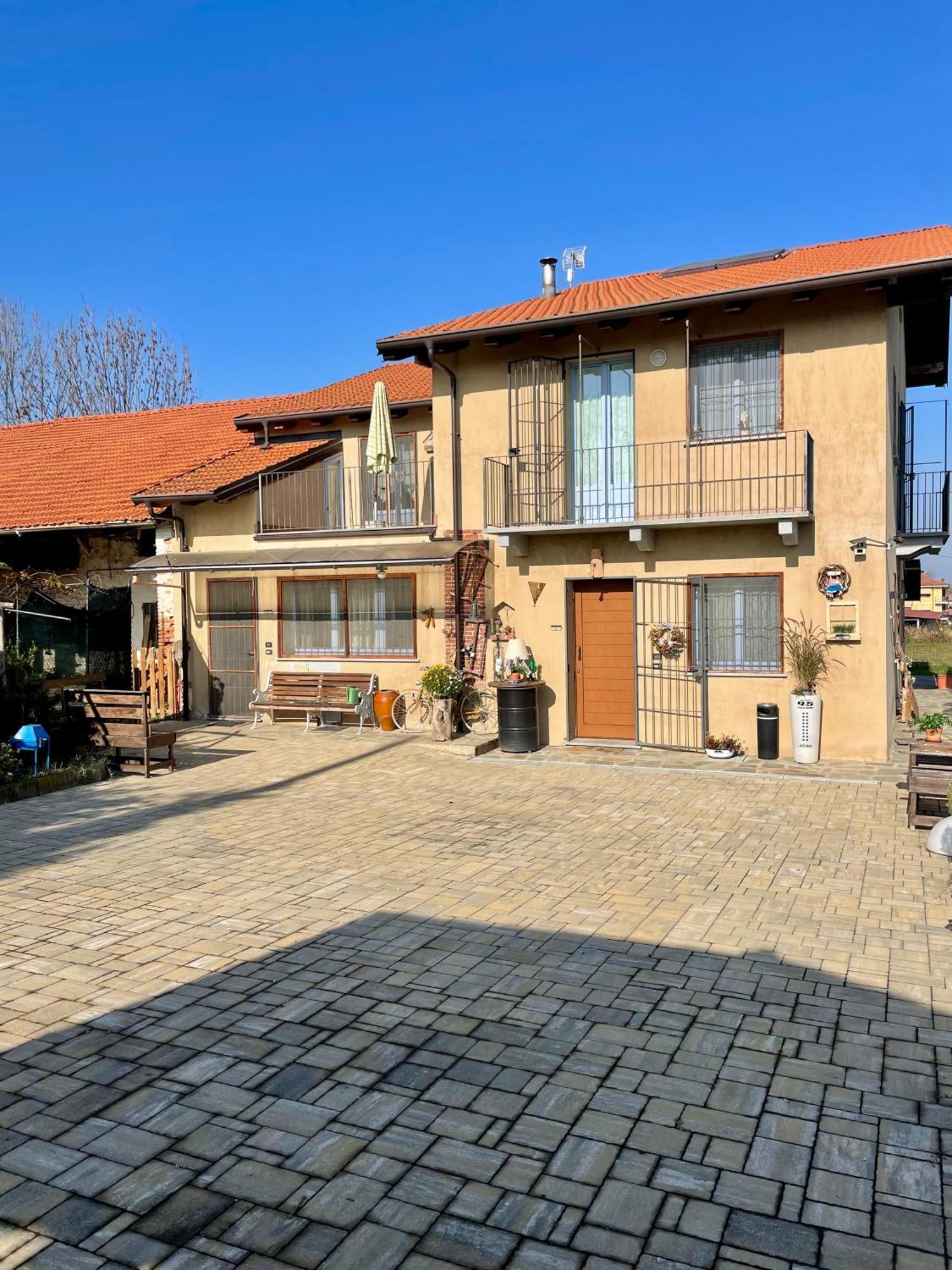 B & B La Ca' Di Massuc Peveragno ภายนอก รูปภาพ